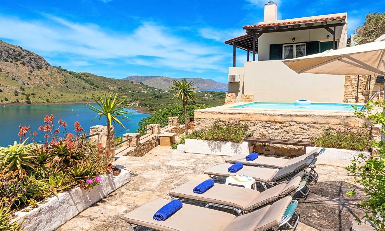 Du Lac Villas Kournás Екстериор снимка