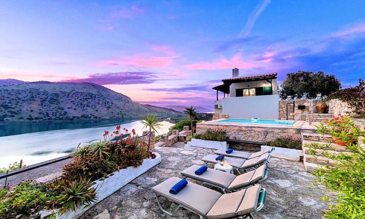 Du Lac Villas Kournás Екстериор снимка